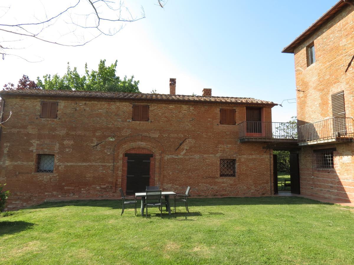 Agriturismo Borgo Del Papa Badia  Exterior photo
